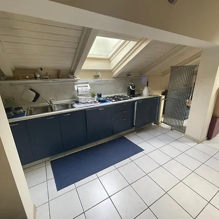 아파트 Lecasedialex It Casa Kiwi 키에리